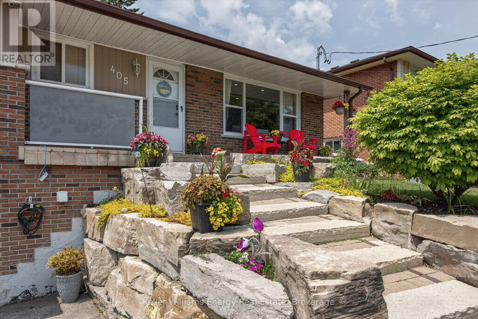 405 Bernhard Crescent, Oshawa, Ontario  L1G 2B7 - Photo 6 - E13646036