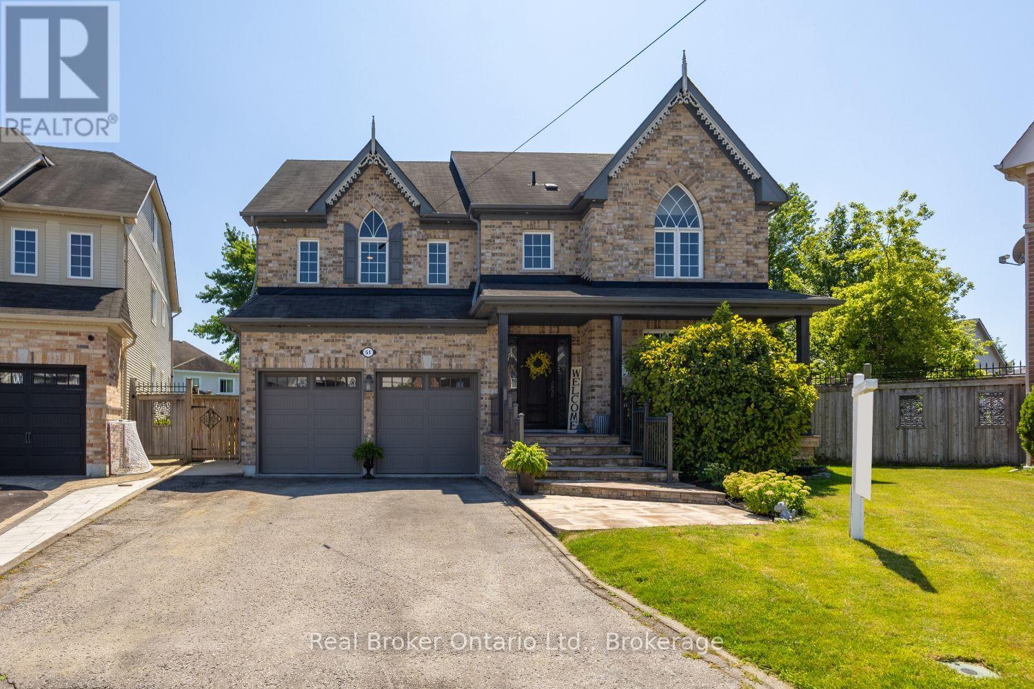 51 Brough Court, Clarington, Ontario  L1C 0B7 - Photo 1 - E13646222