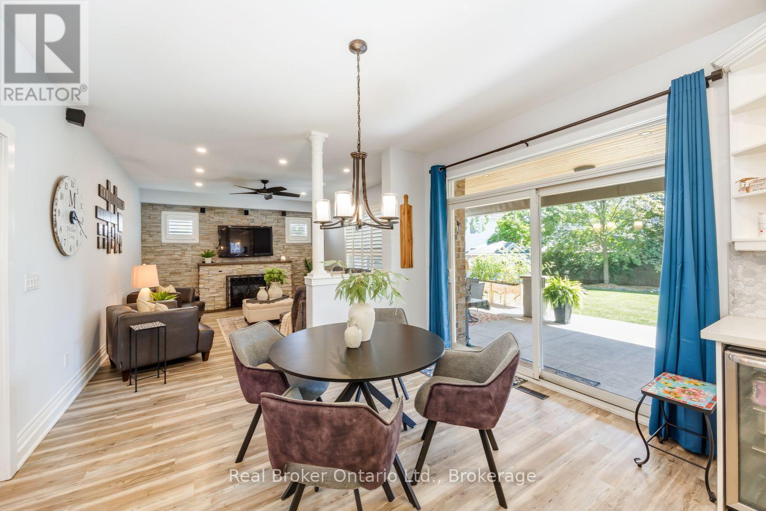 51 Brough Court, Clarington, Ontario  L1C 0B7 - Photo 15 - E13646222
