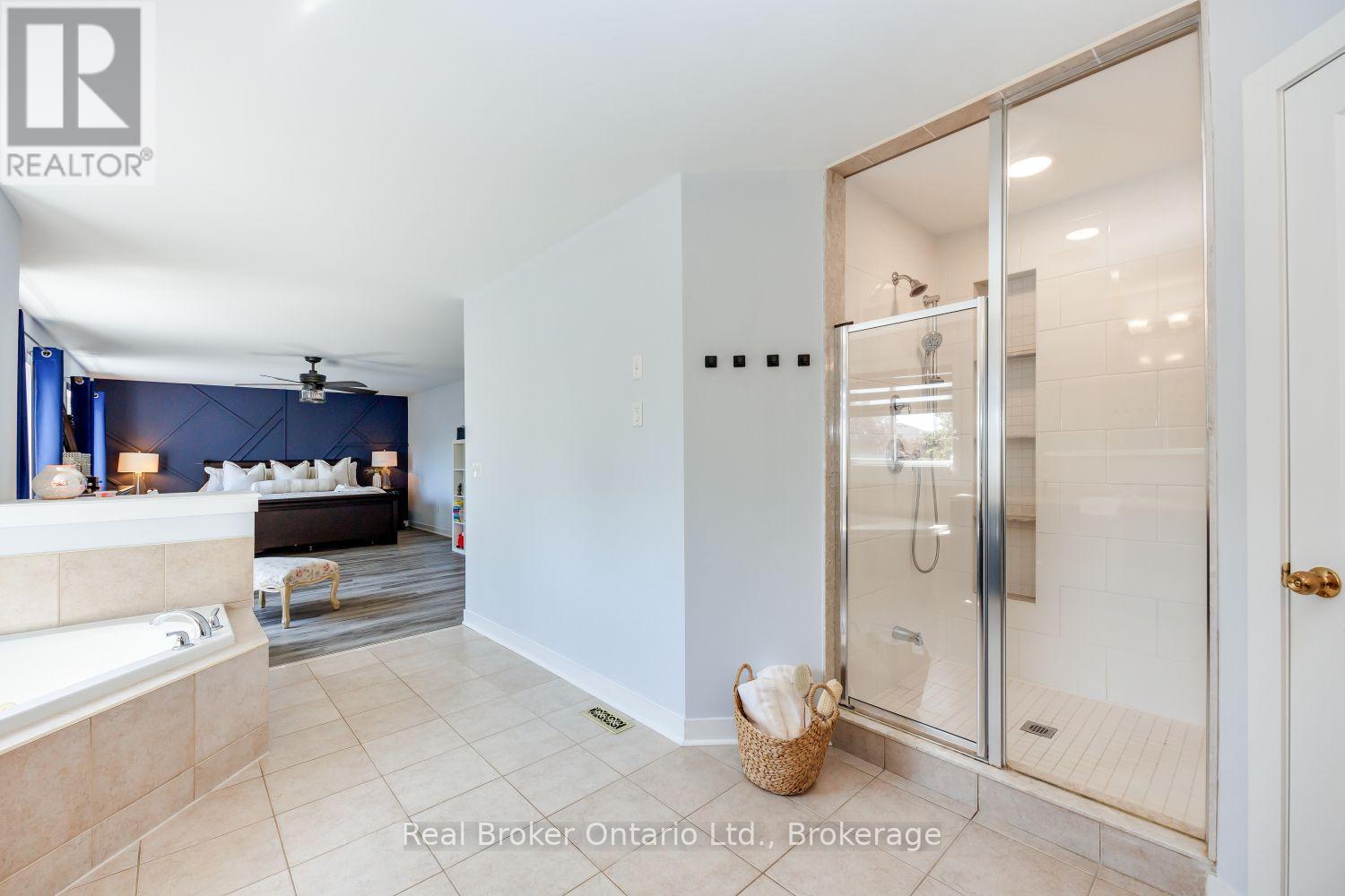 51 Brough Court, Clarington, Ontario  L1C 0B7 - Photo 28 - E13646222