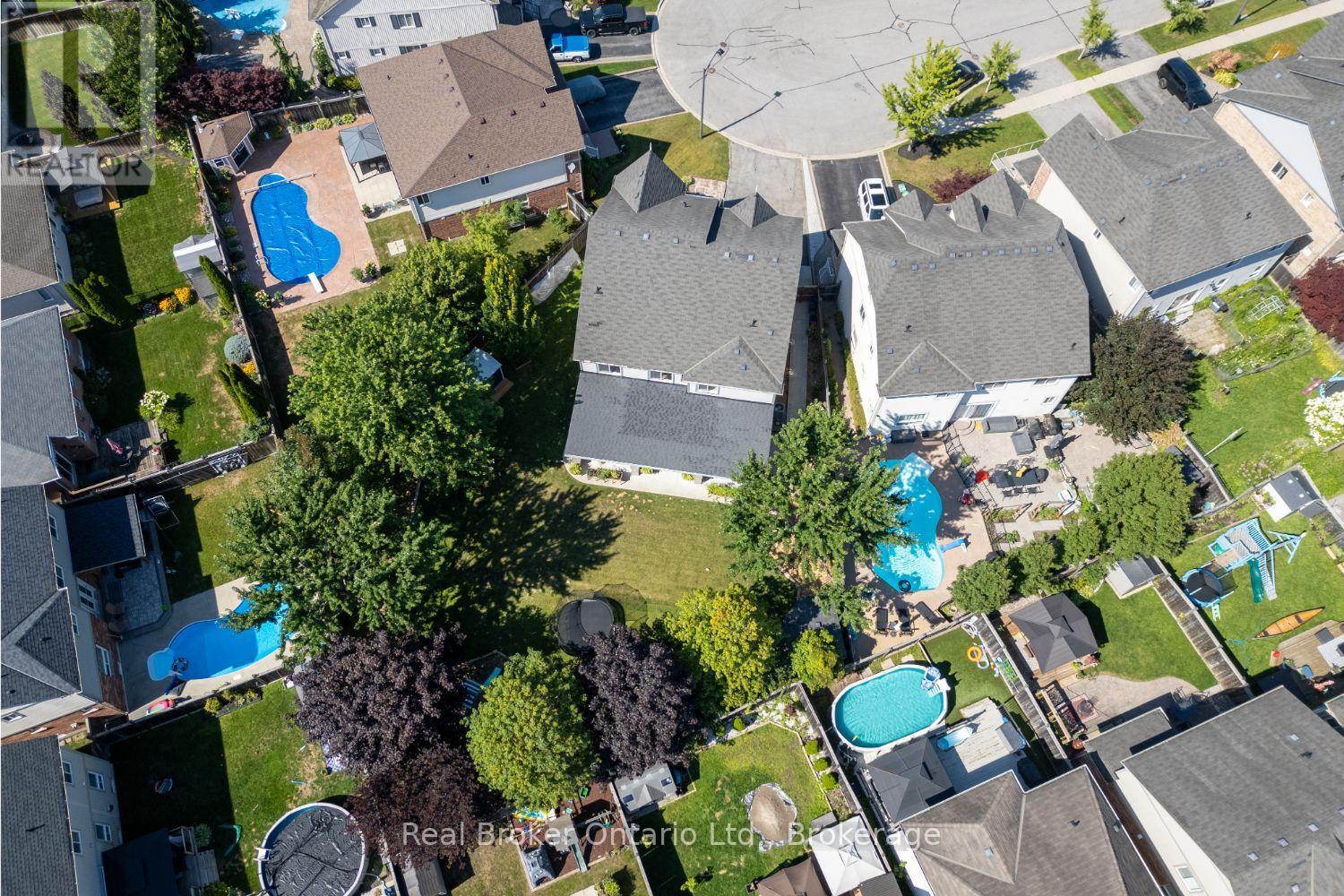 51 Brough Court, Clarington, Ontario  L1C 0B7 - Photo 50 - E13646222