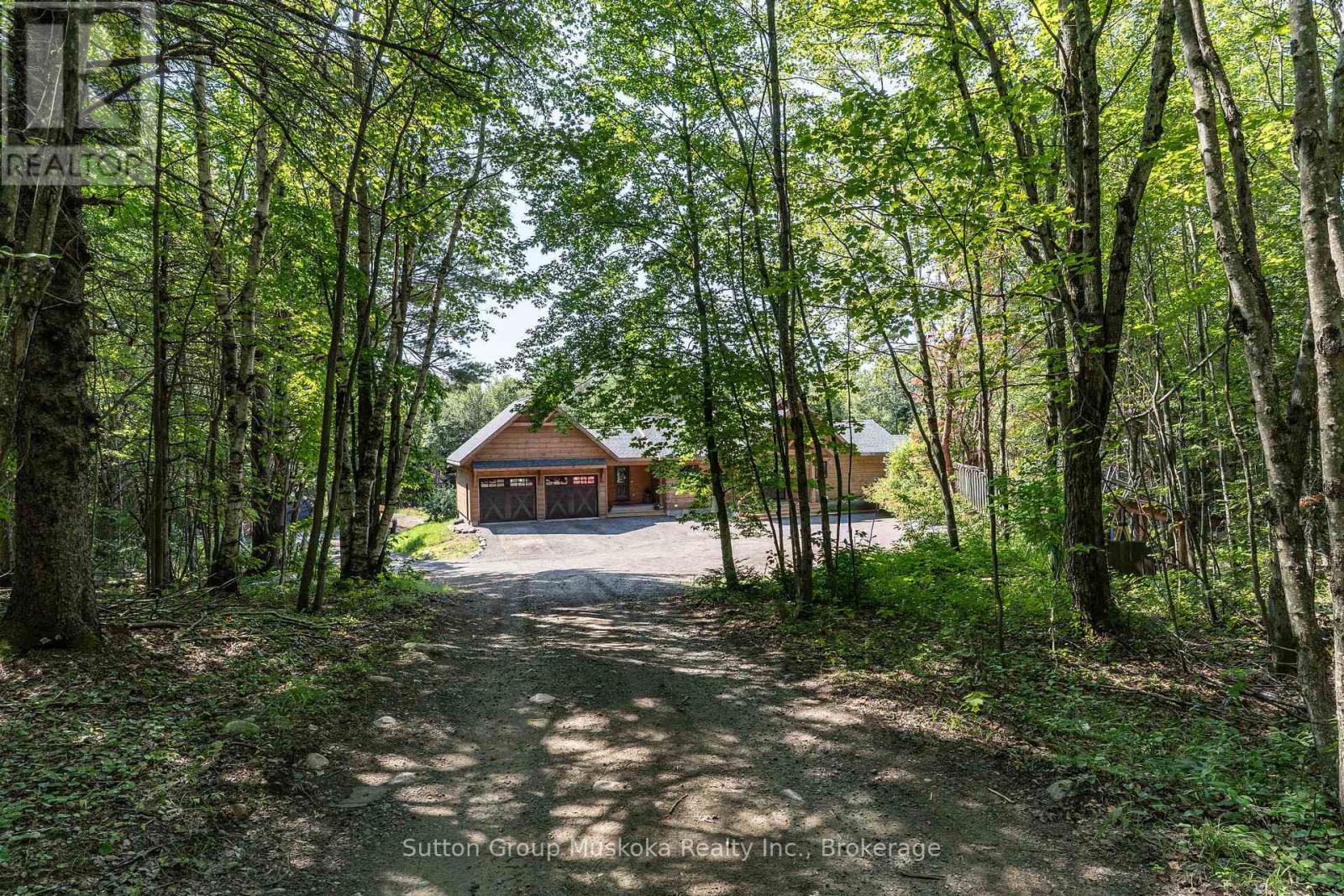1265 Britannia Road, Huntsville, Ontario  P1H 2J3 - Photo 3 - X13646084