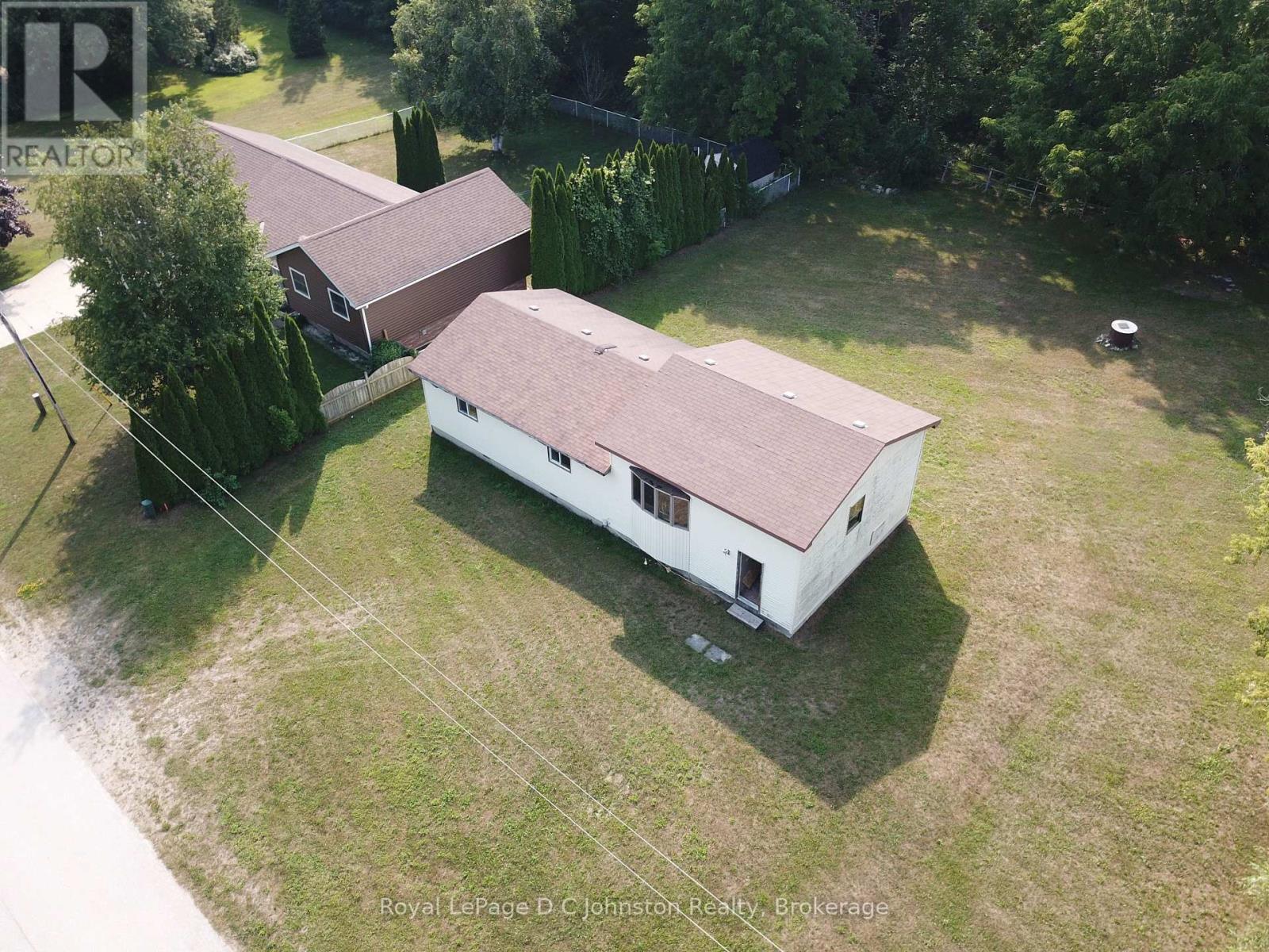 270 Edward Street, Saugeen Shores, Ontario  N0H 2L0 - Photo 4 - X13646126
