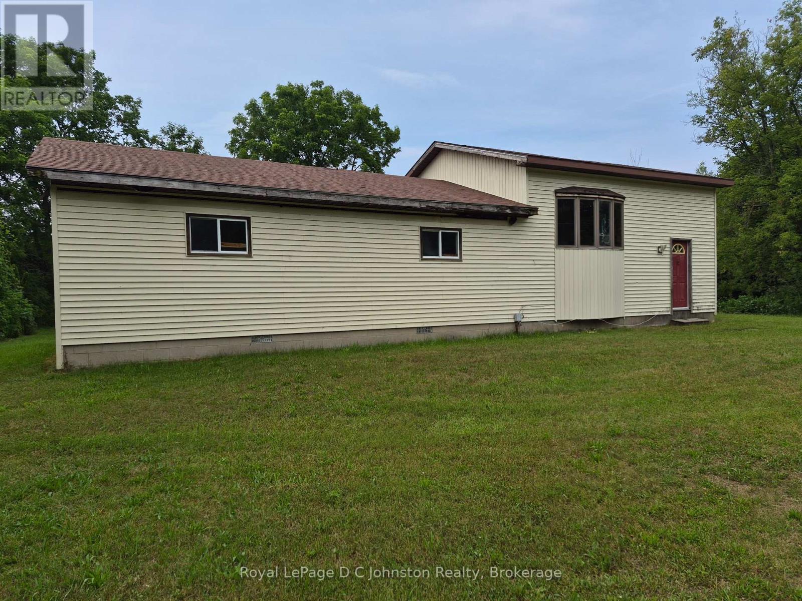 270 Edward Street, Saugeen Shores, Ontario  N0H 2L0 - Photo 5 - X13646126