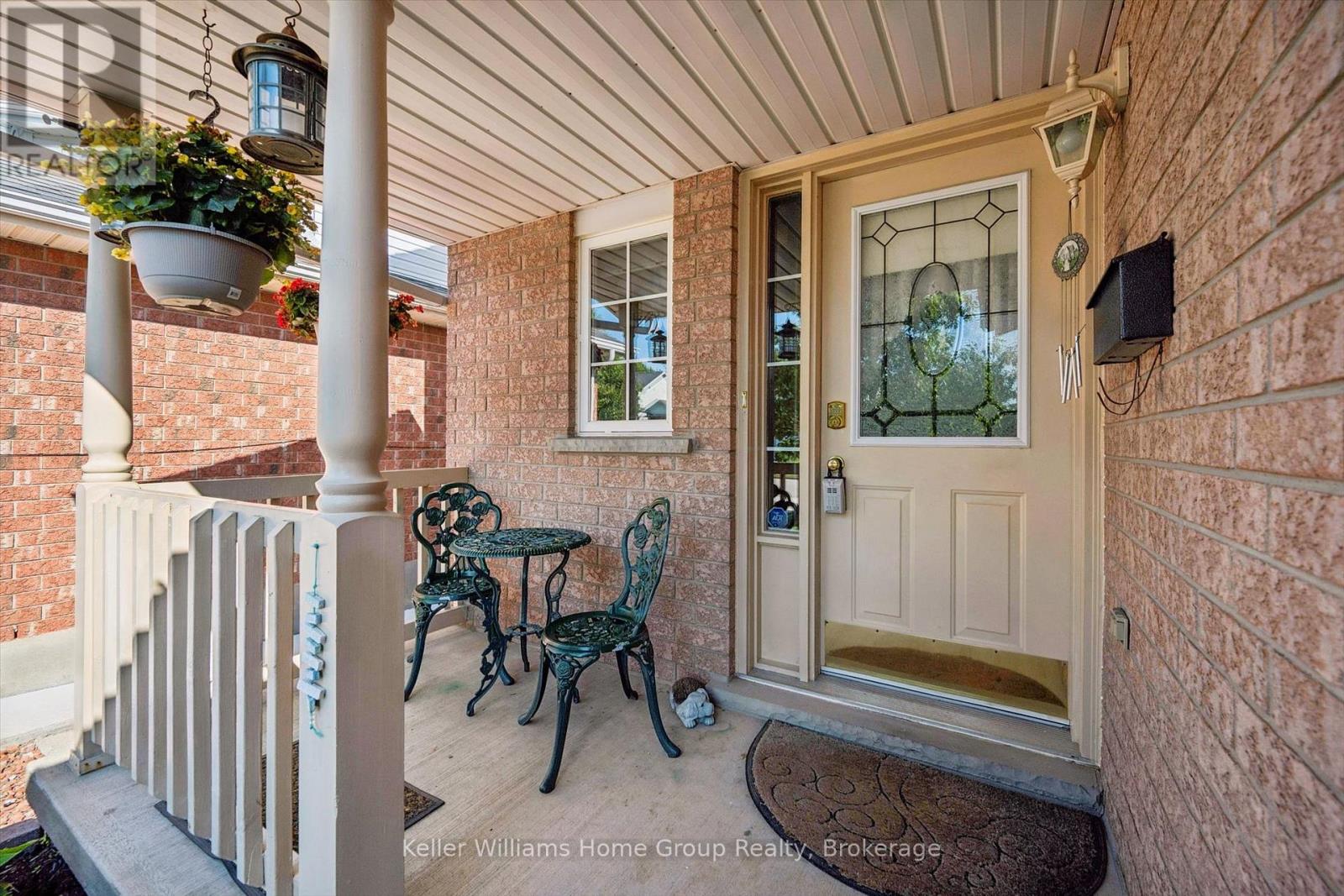 63 Boulder Crescent, Guelph (Clairfields/hanlon Business Park), Ontario  N1G 5A2 - Photo 4 - X13646184