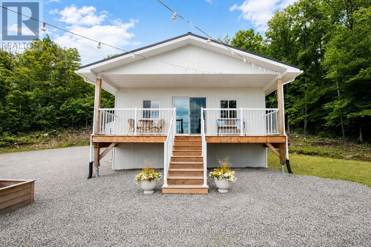 1052 Limberlost Point Road, Parry Sound Remote Area, Ontario  P0H 2R0 - Photo 17 - X13646196
