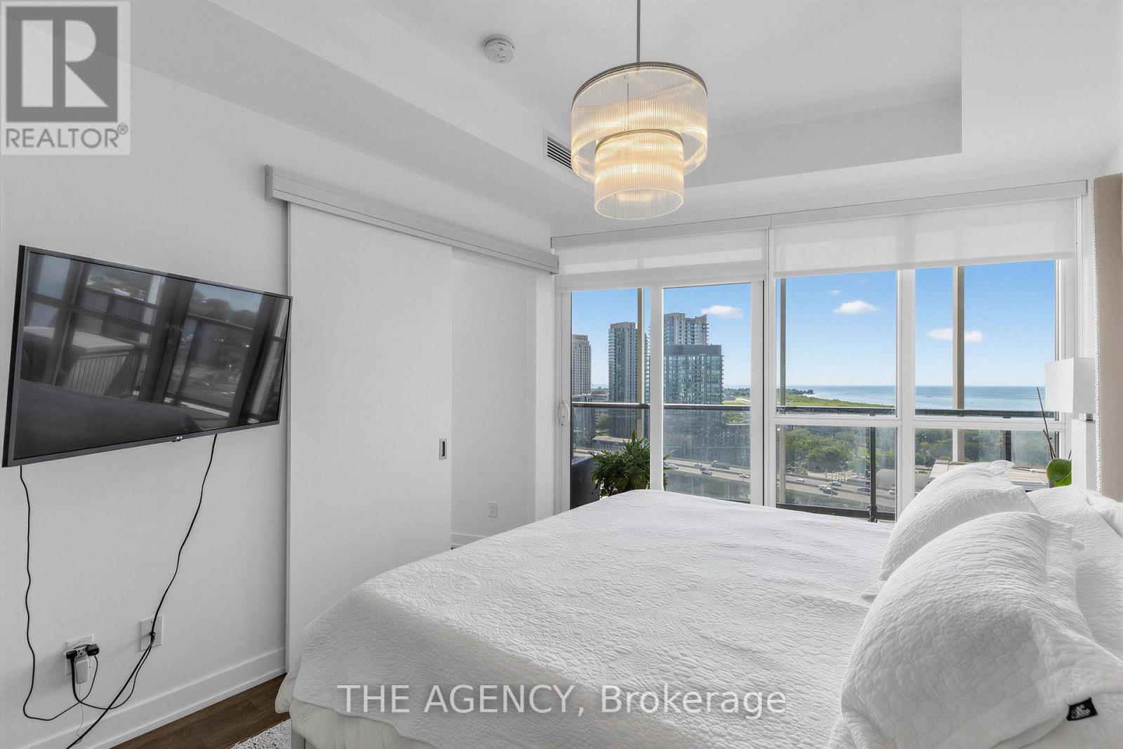 1811 - 30 Ordnance Street, Toronto, Ontario  M6K 0C8 - Photo 14 - C13645988