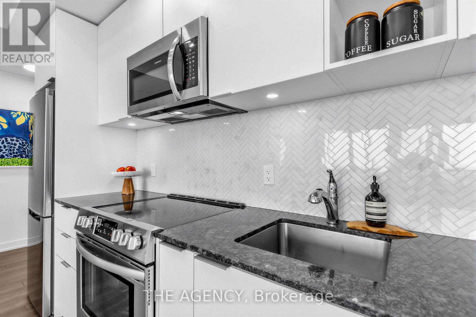 1811 - 30 Ordnance Street, Toronto, Ontario  M6K 0C8 - Photo 8 - C13645988