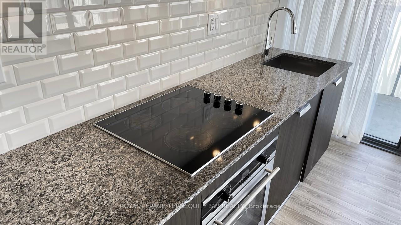 2712 - 50 Charles Street E, Toronto, Ontario  M4Y 0C3 - Photo 10 - C13646058