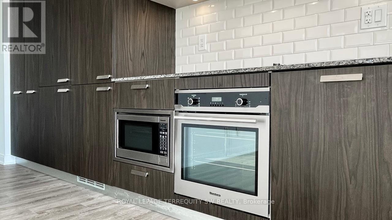 2712 - 50 Charles Street E, Toronto, Ontario  M4Y 0C3 - Photo 14 - C13646058