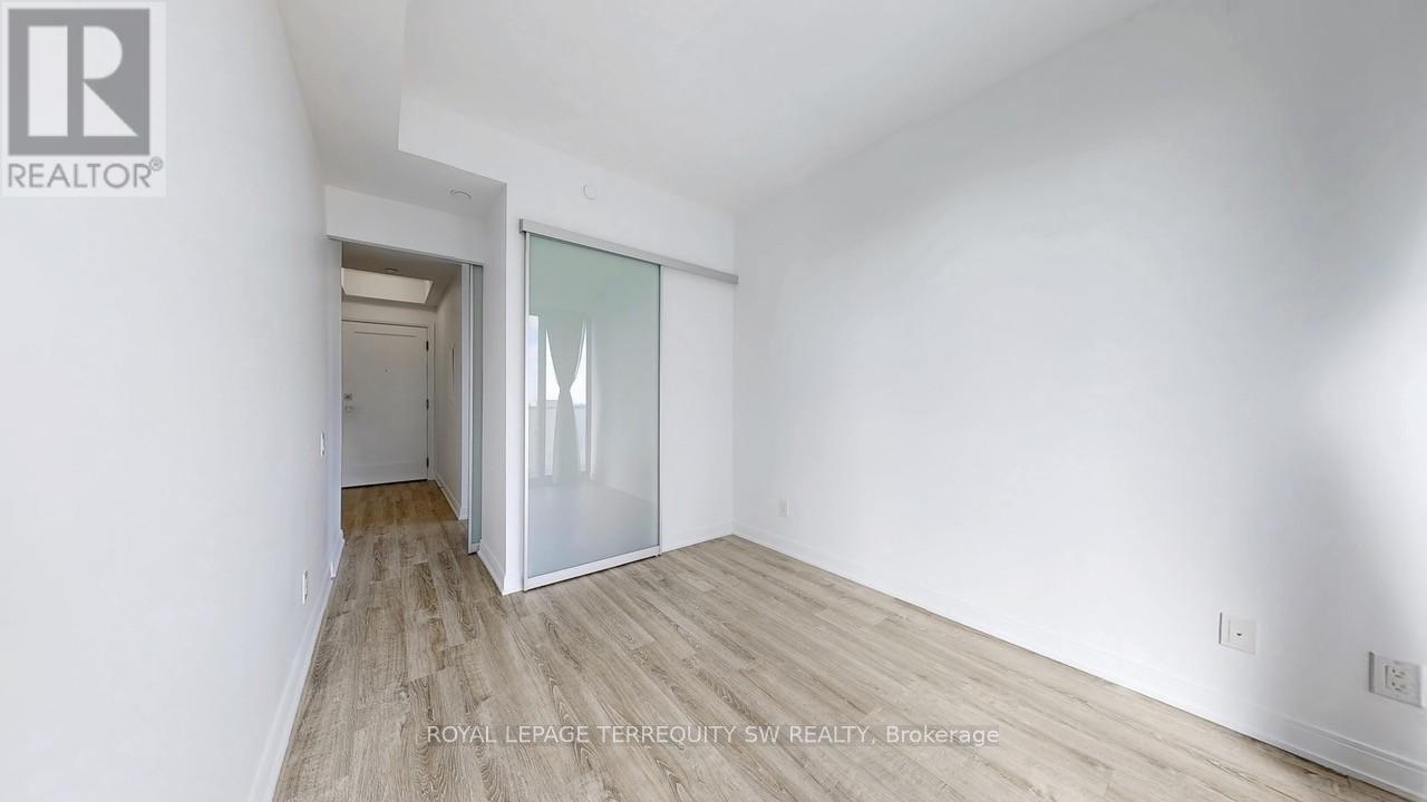 2712 - 50 Charles Street E, Toronto, Ontario  M4Y 0C3 - Photo 18 - C13646058