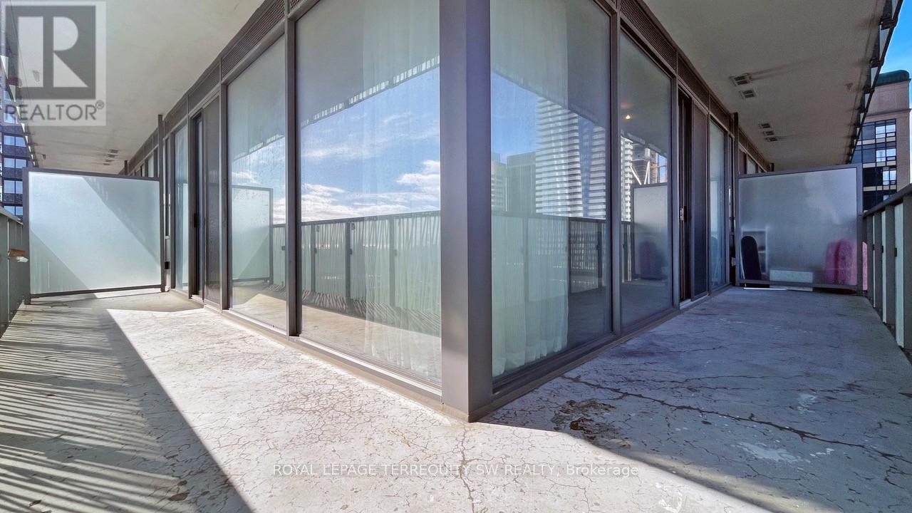 2712 - 50 Charles Street E, Toronto, Ontario  M4Y 0C3 - Photo 20 - C13646058