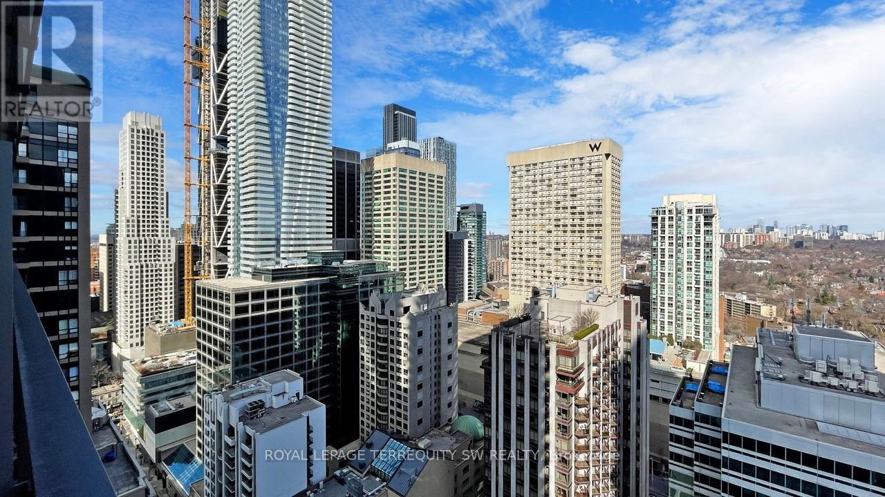2712 - 50 Charles Street E, Toronto, Ontario  M4Y 0C3 - Photo 24 - C13646058