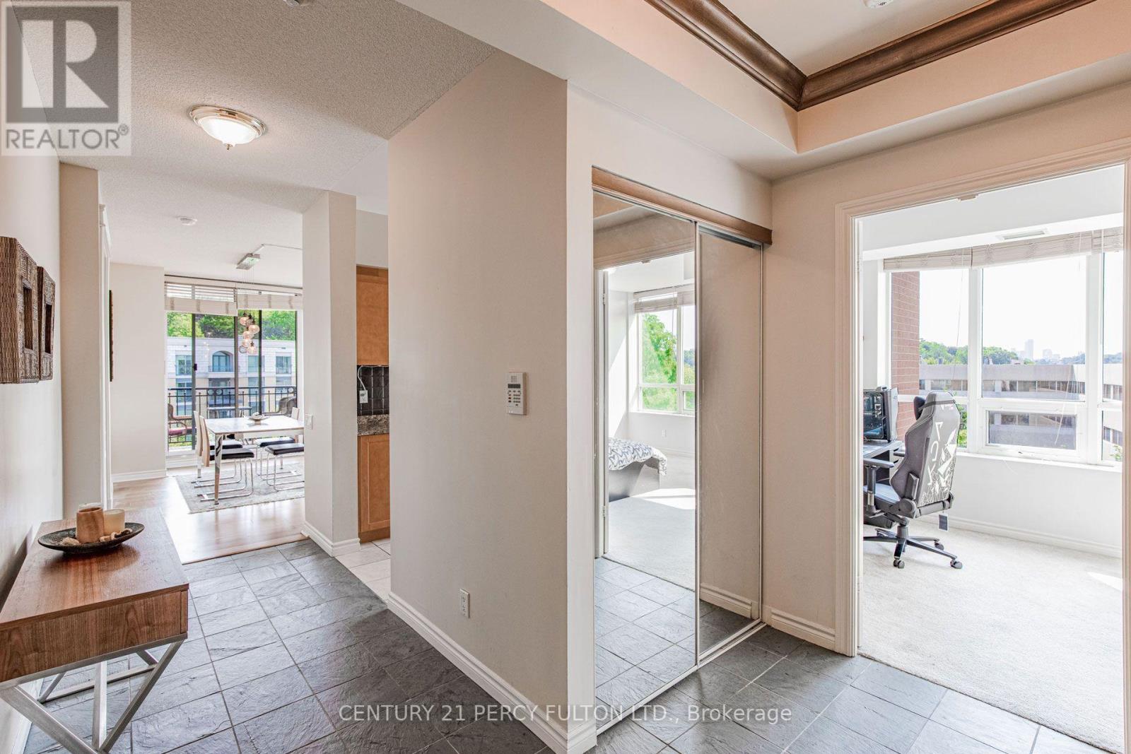 816 - 18 William Carson Crescent, Toronto, Ontario  M2P 2G6 - Photo 10 - C13646146