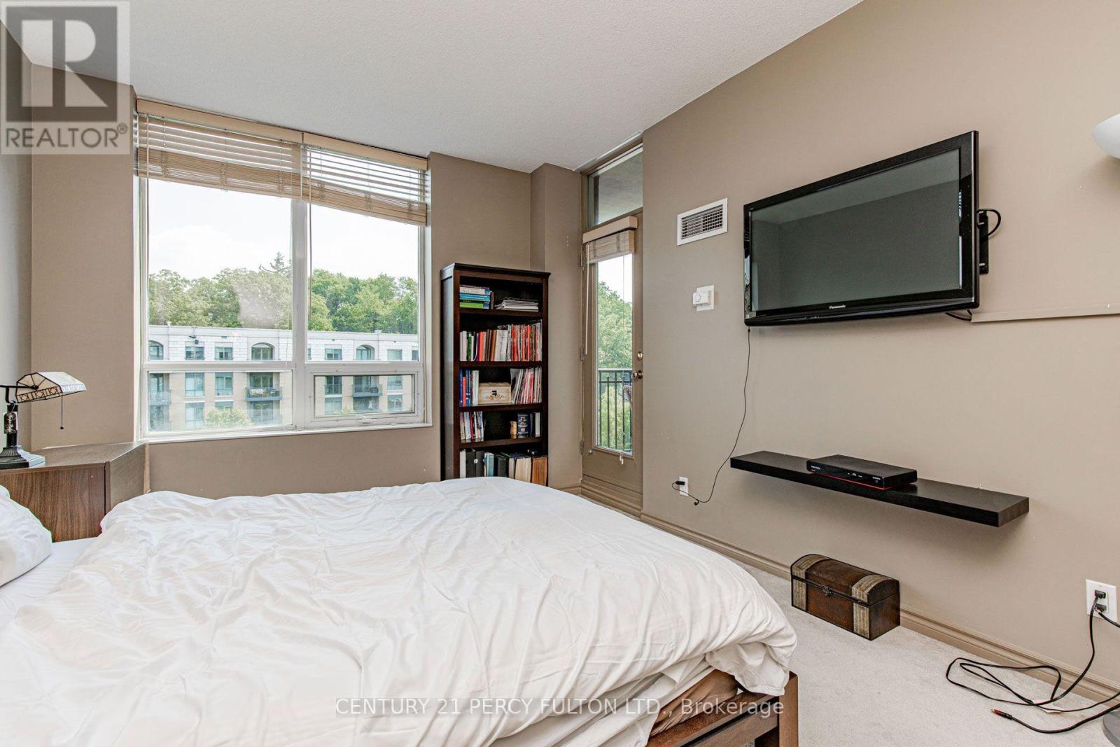 816 - 18 William Carson Crescent, Toronto, Ontario  M2P 2G6 - Photo 25 - C13646146