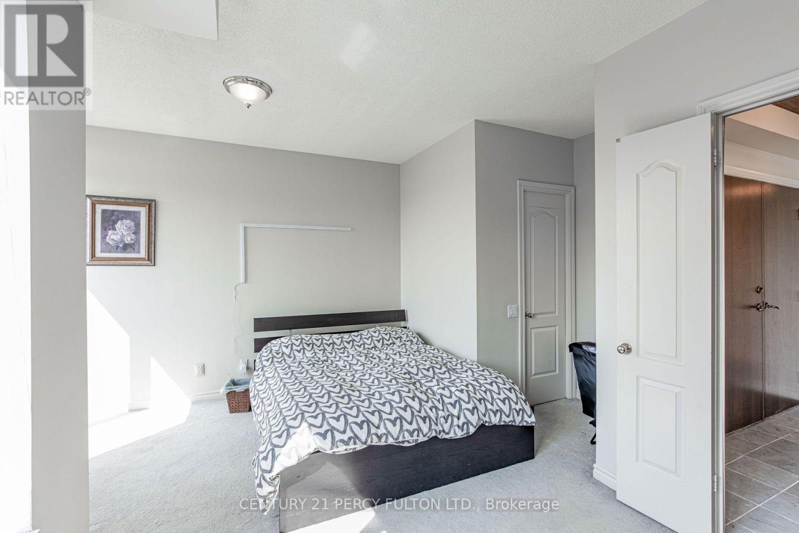 816 - 18 William Carson Crescent, Toronto, Ontario  M2P 2G6 - Photo 29 - C13646146