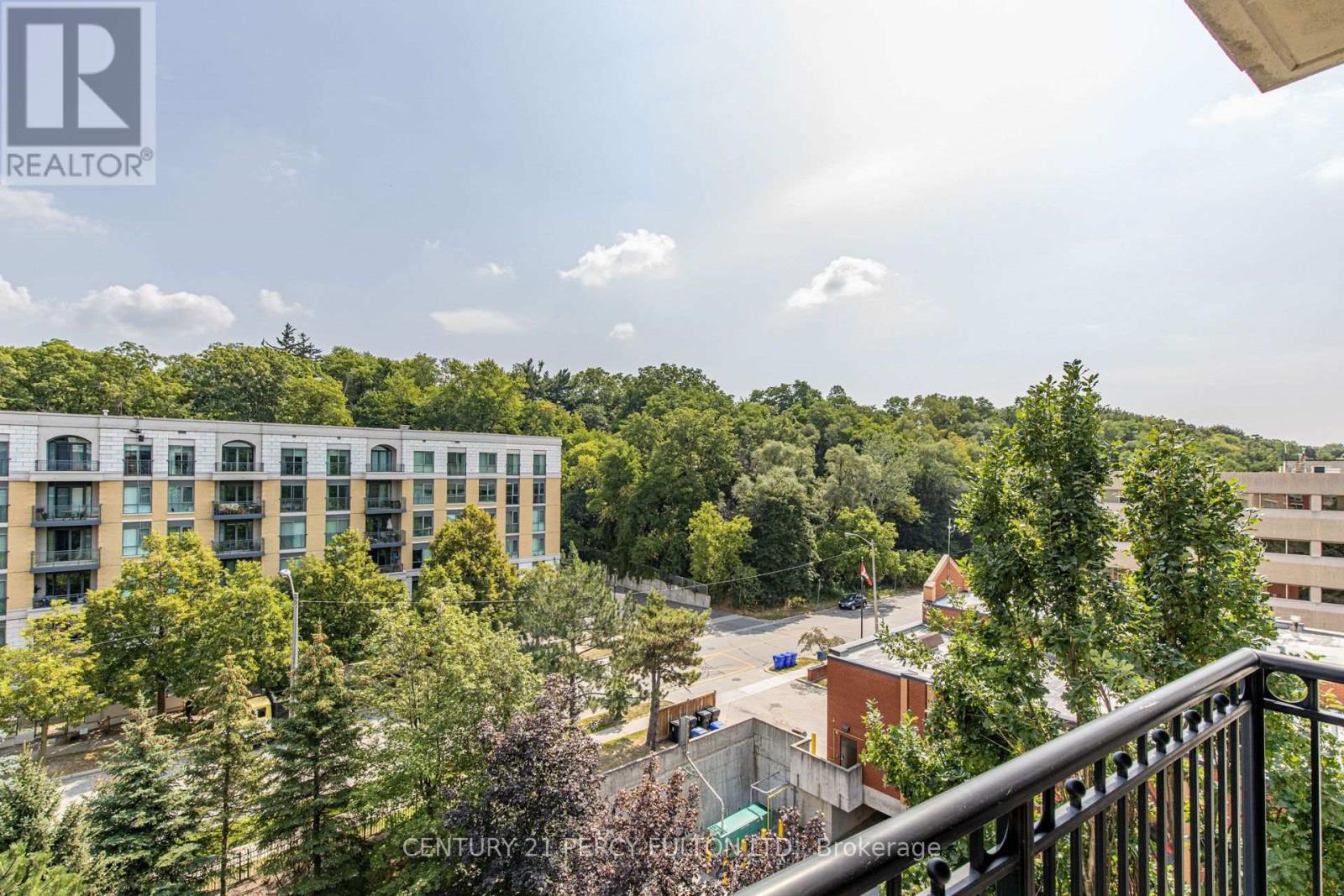 816 - 18 William Carson Crescent, Toronto, Ontario  M2P 2G6 - Photo 5 - C13646146