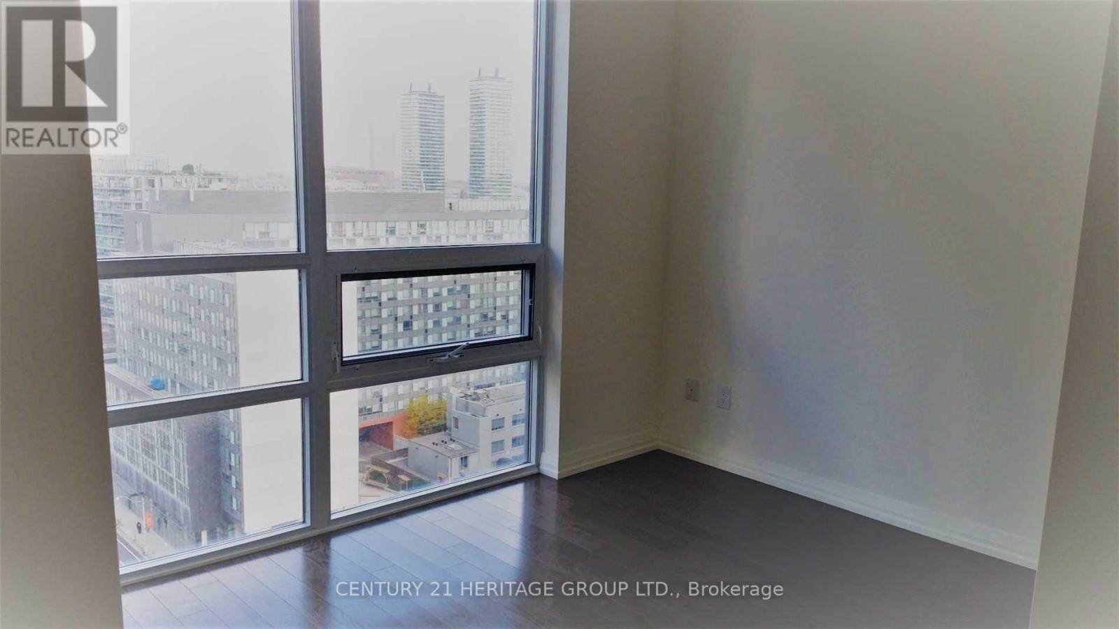1910 - 460 Adelaide Street E, Toronto, Ontario  M5A 0E7 - Photo 3 - C13646166