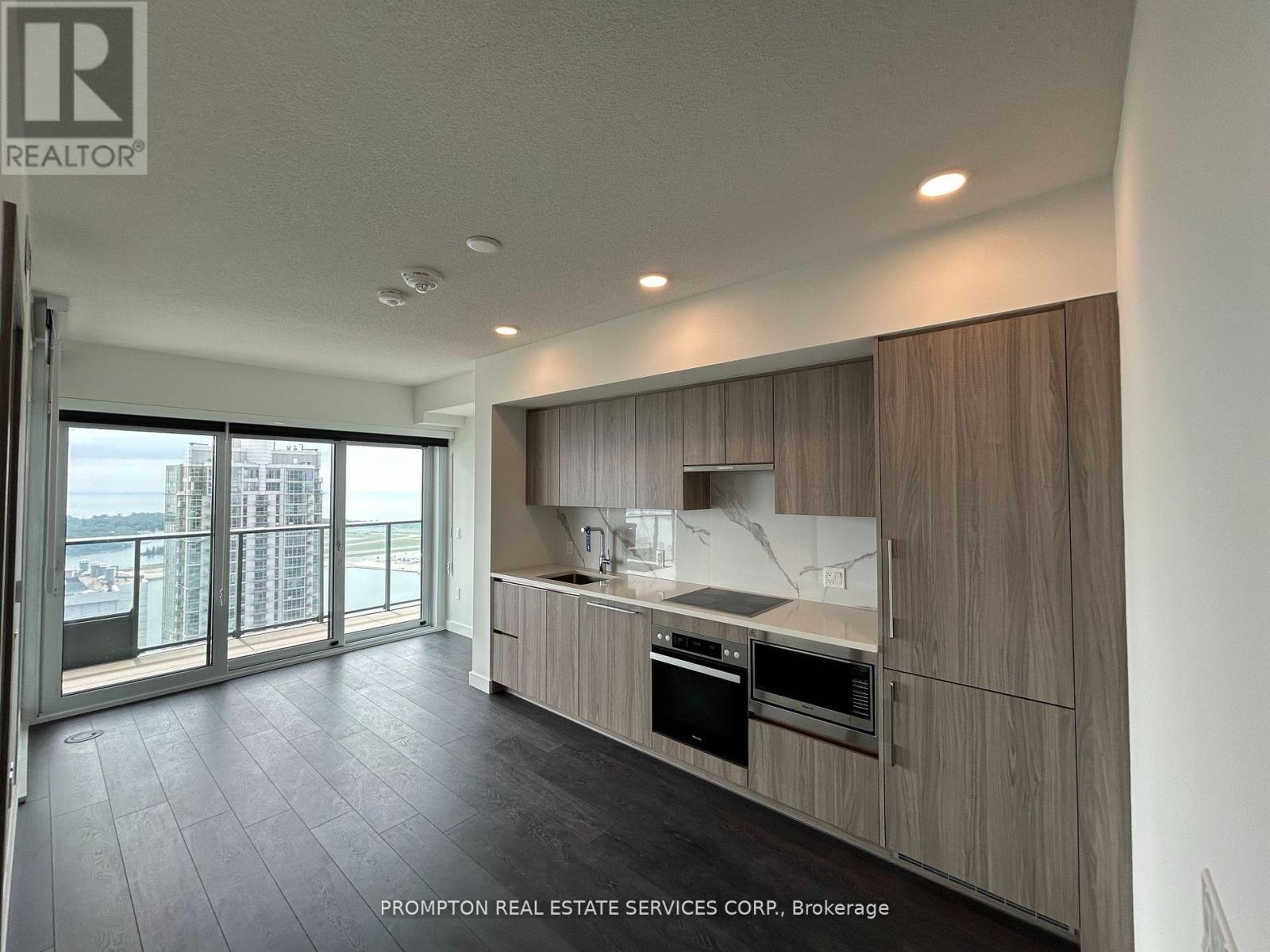 5009 - 1 Concord Cityplace Way, Toronto, Ontario  M5V 0X3 - Photo 11 - C13646190