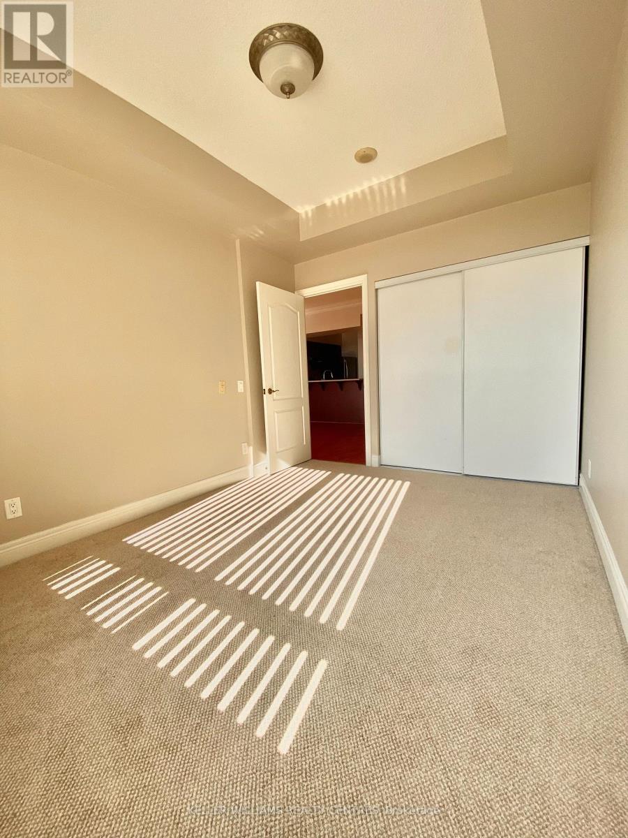 1005 - 1 Clairtrell Road, Toronto, Ontario  M2N 7H6 - Photo 12 - C13646212