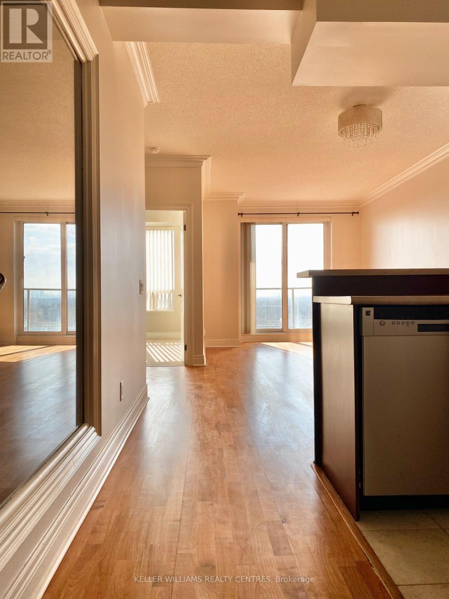 1005 - 1 Clairtrell Road, Toronto, Ontario  M2N 7H6 - Photo 4 - C13646212