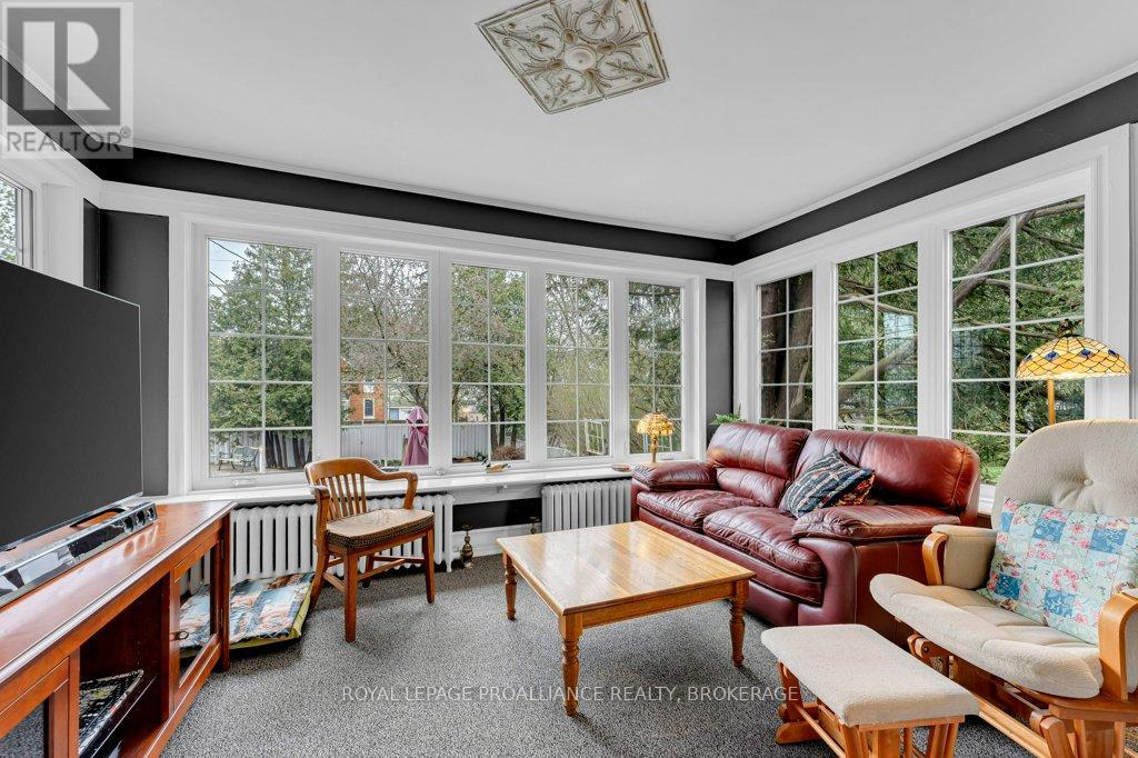 163 Pine Street, Gananoque, Ontario K7G 1C6 - Photo 11 - X13646128
