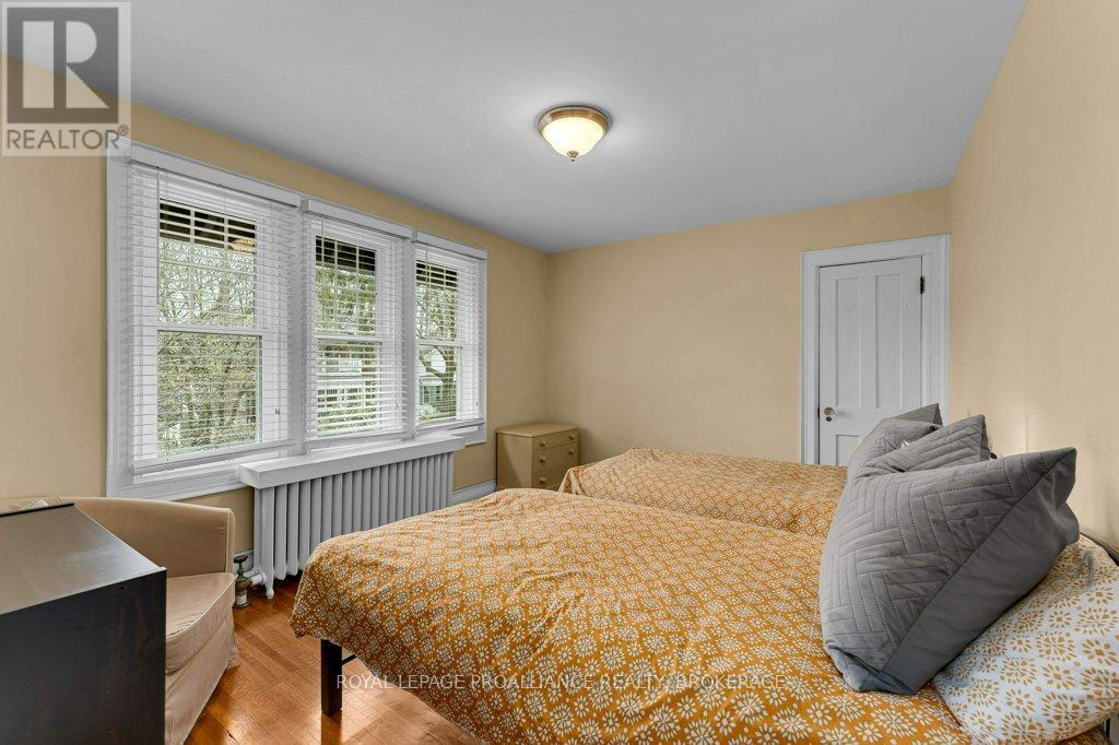 163 Pine Street, Gananoque, Ontario K7G 1C6 - Photo 33 - X13646128