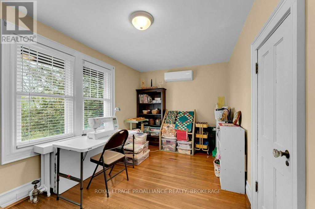 163 Pine Street, Gananoque, Ontario K7G 1C6 - Photo 39 - X13646128