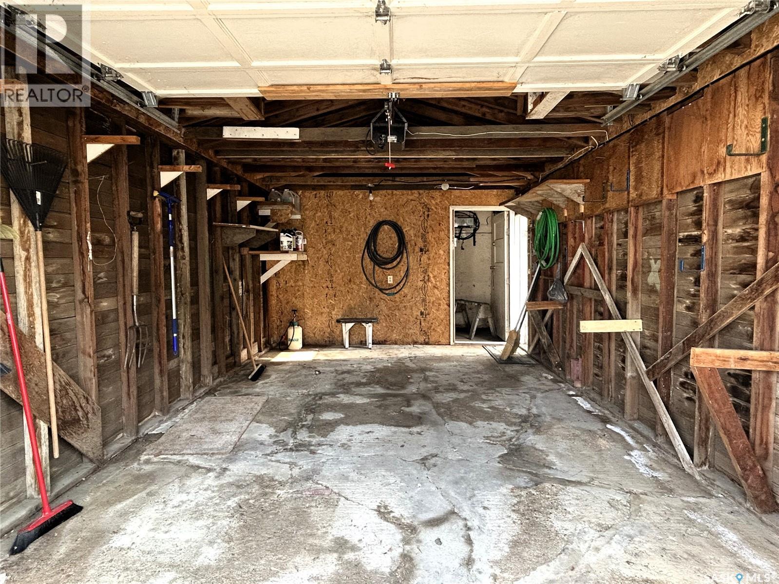 317 108th Street W, Saskatoon, Saskatchewan  S7N 1P7 - Photo 40 - SK044722