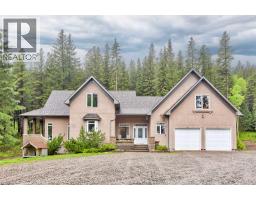 1830 York Creek Close, Blairmore, Alberta