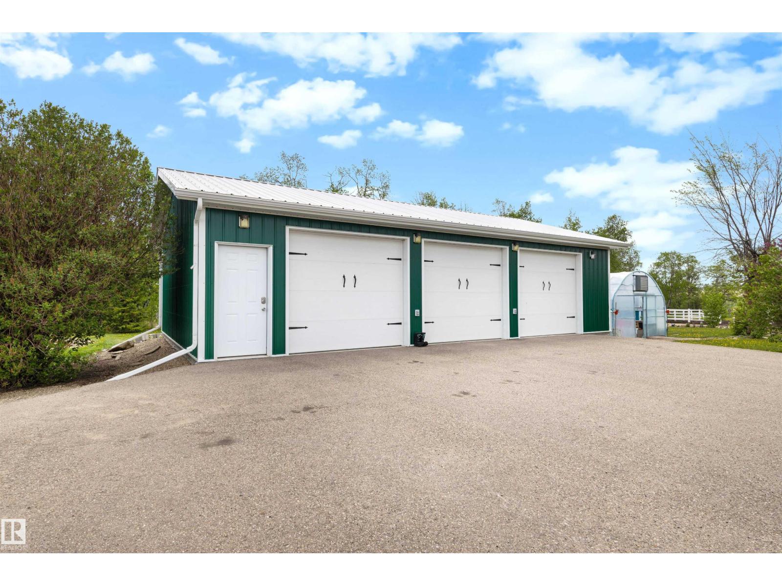 28125 Highway 587, Rural Red Deer County, Alberta  T4G 0E9 - Photo 44 - E4491295
