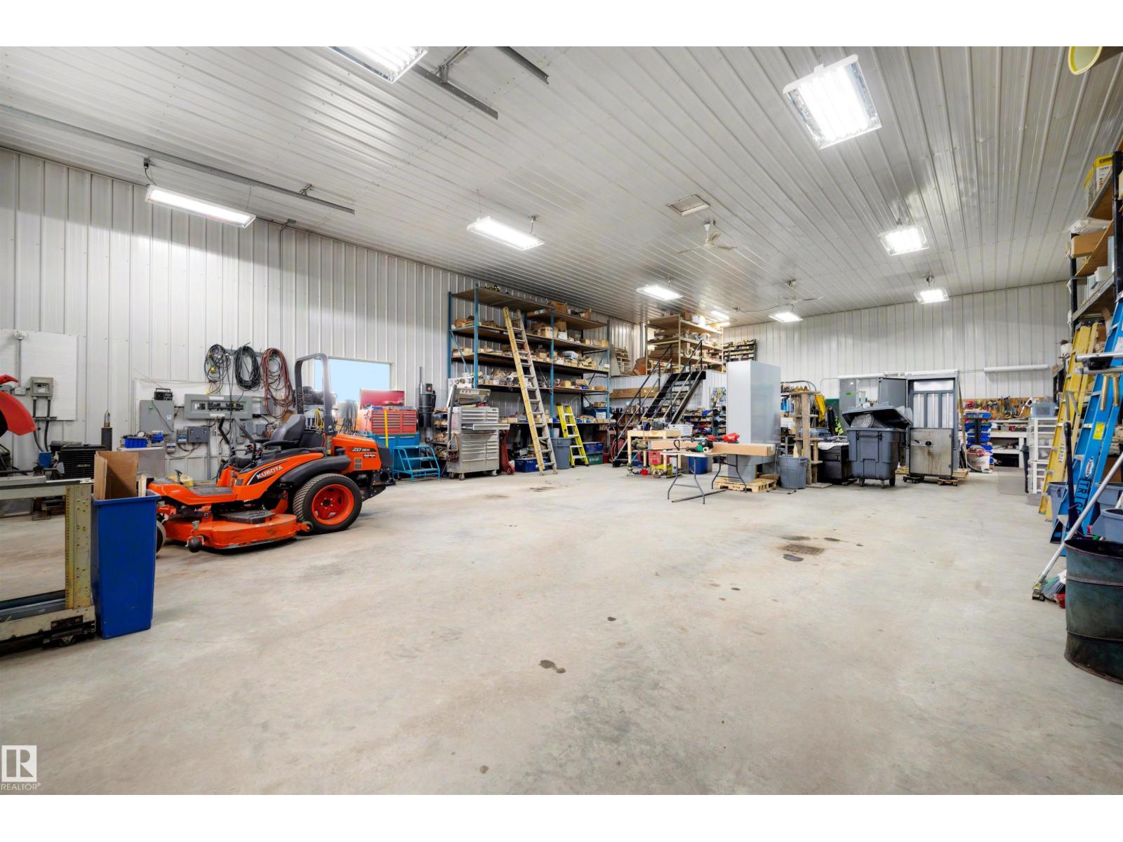 28125 Highway 587, Rural Red Deer County, Alberta  T4G 0E9 - Photo 42 - E4491295
