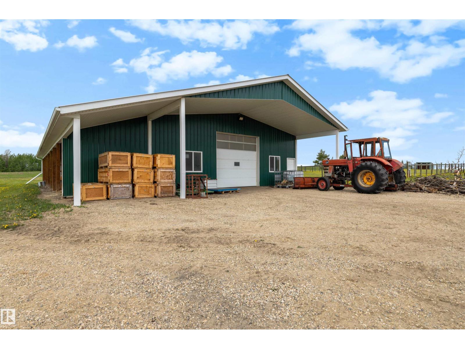 28125 Highway 587, Rural Red Deer County, Alberta  T4G 0E9 - Photo 50 - E4491295