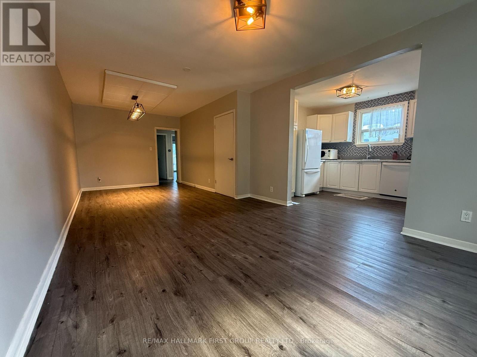 68 Tulloch Drive, Ajax, Ontario  L1S 2S5 - Photo 6 - E13646148