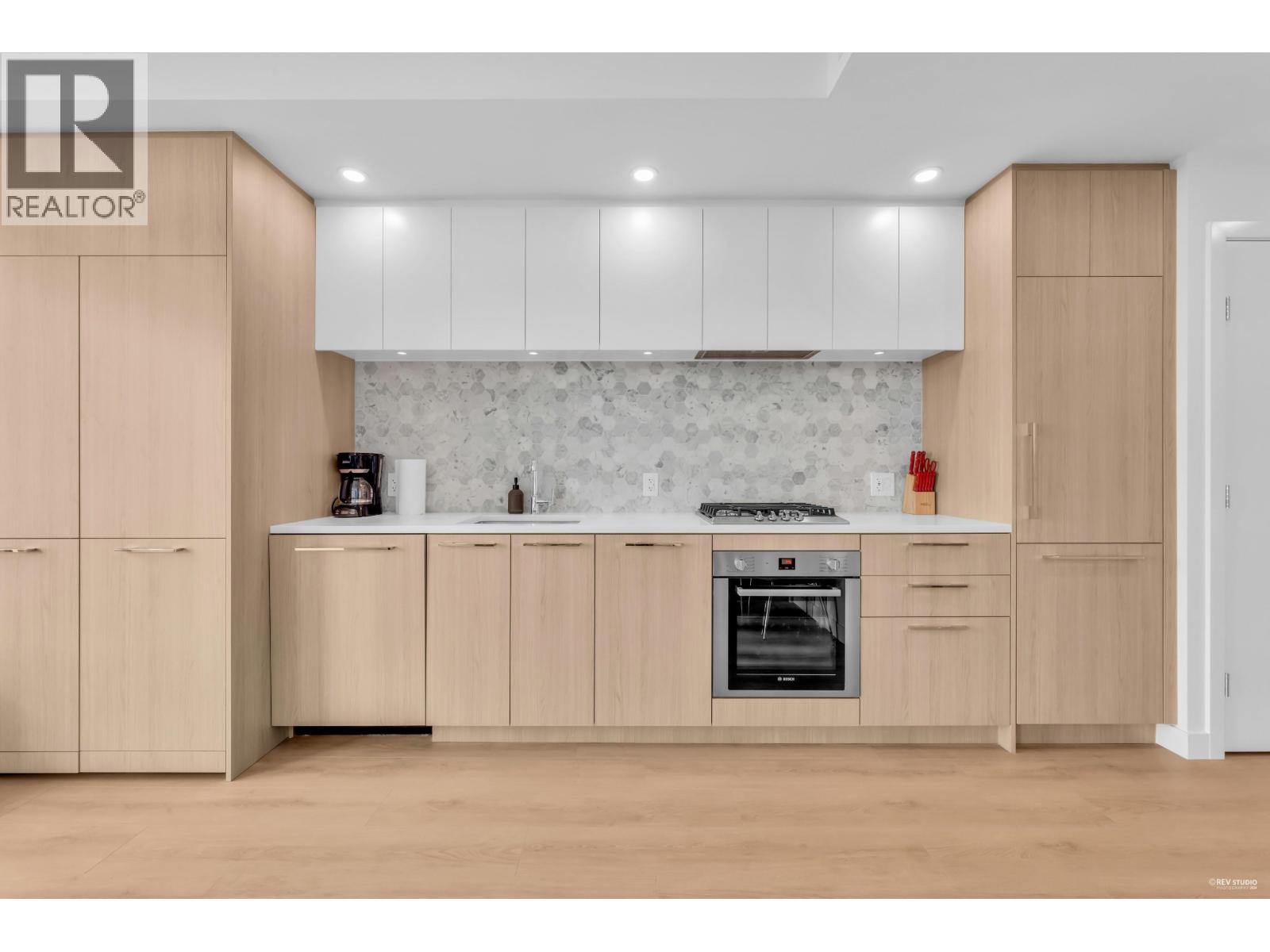 1803 2425 Alpha Avenue, Burnaby, British Columbia  V5C 0N6 - Photo 4 - R3153302