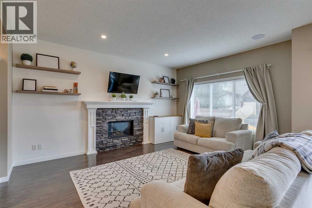 29 Copperpond Parade Se, Calgary, Alberta  T2Z 5A8 - Photo 8 - A2322062