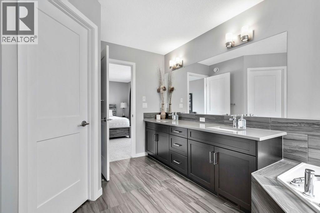 1714 Montgomery Gate SE, High River, Alberta  T1V 0H6 - Photo 26 - A2328177
