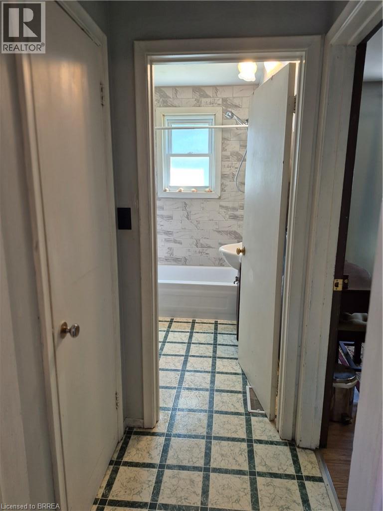 97 Colborne Street S, Simcoe, Ontario  N3Y 4H4 - Photo 25 - 40850132