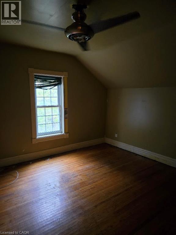 4336 Elgin Street, Niagara Falls, Ontario  L2E 2X8 - Photo 10 - 40851581