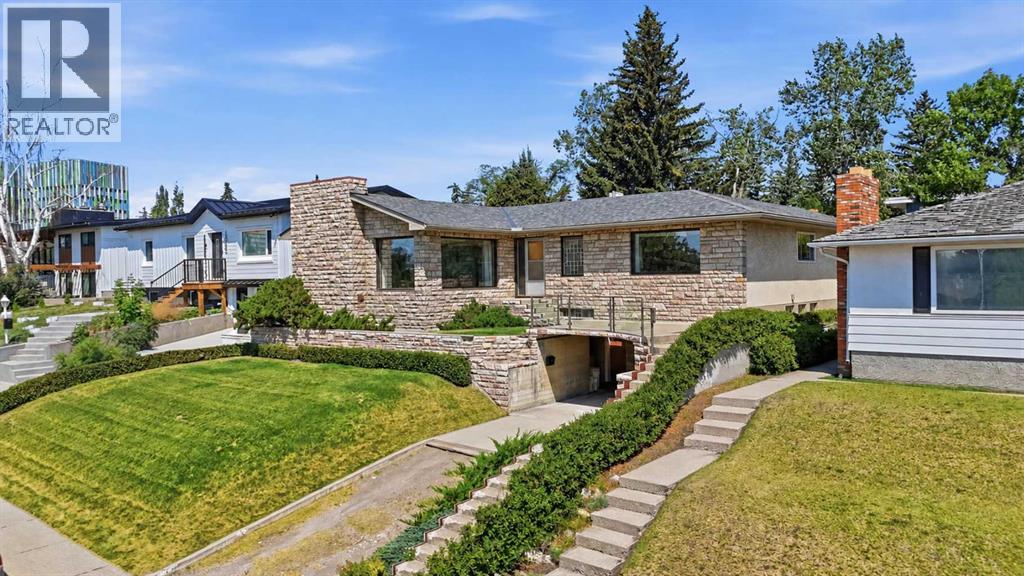 1556 Windsor Street NW, Calgary, Alberta  T2W 3X3 - Photo 2 - A2334915