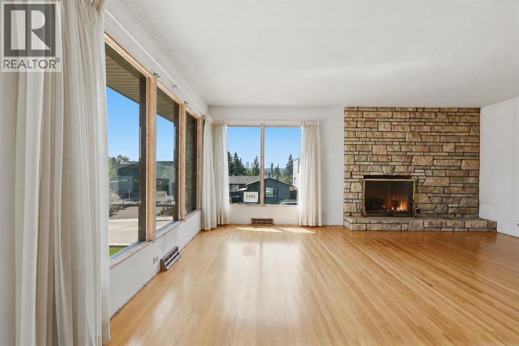 1556 Windsor Street NW, Calgary, Alberta  T2W 3X3 - Photo 9 - A2334915