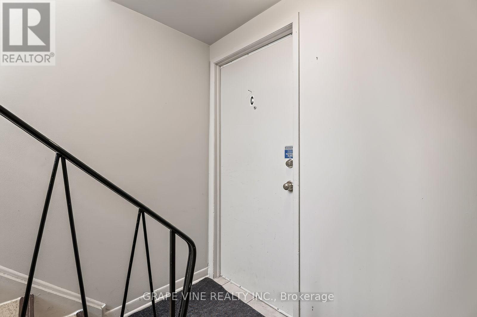 898 Watson Avenue, Ottawa, Ontario  K2B 6B9 - Photo 11 - X13645972