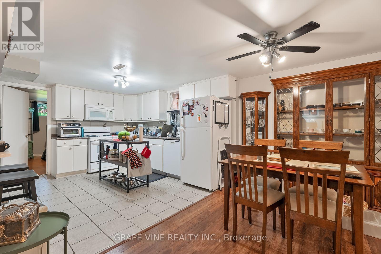 898 Watson Avenue, Ottawa, Ontario  K2B 6B9 - Photo 17 - X13645972