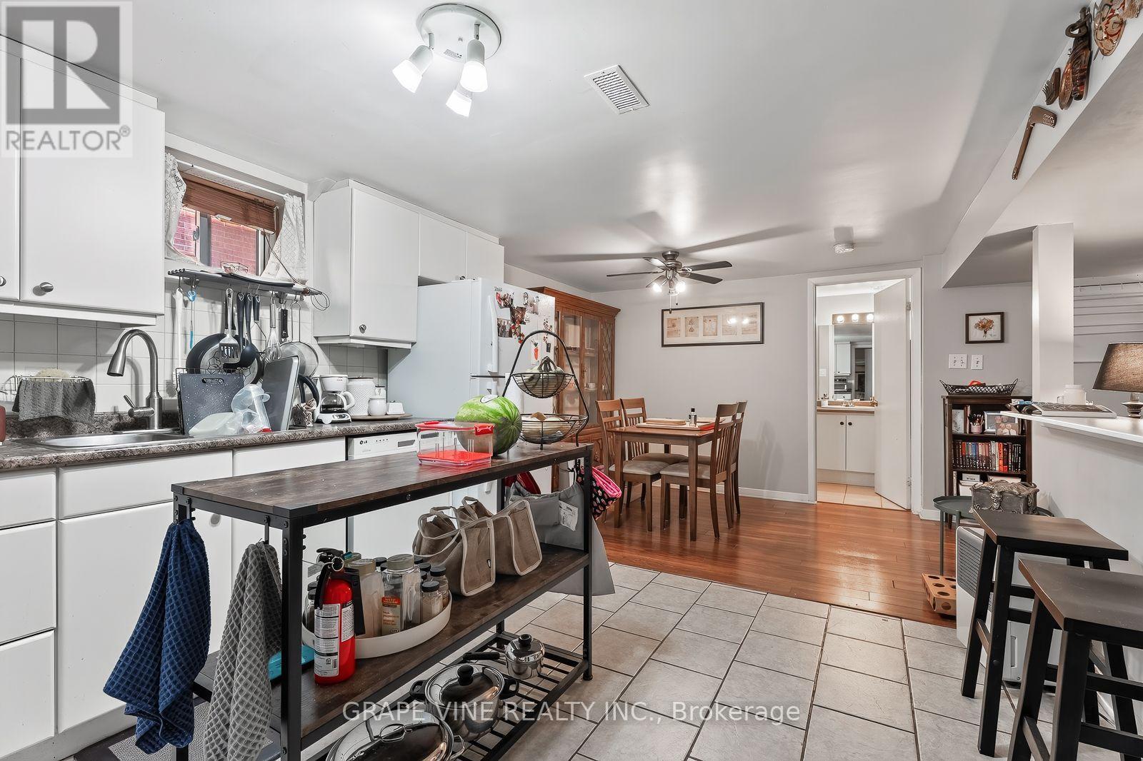 898 Watson Avenue, Ottawa, Ontario  K2B 6B9 - Photo 20 - X13645972