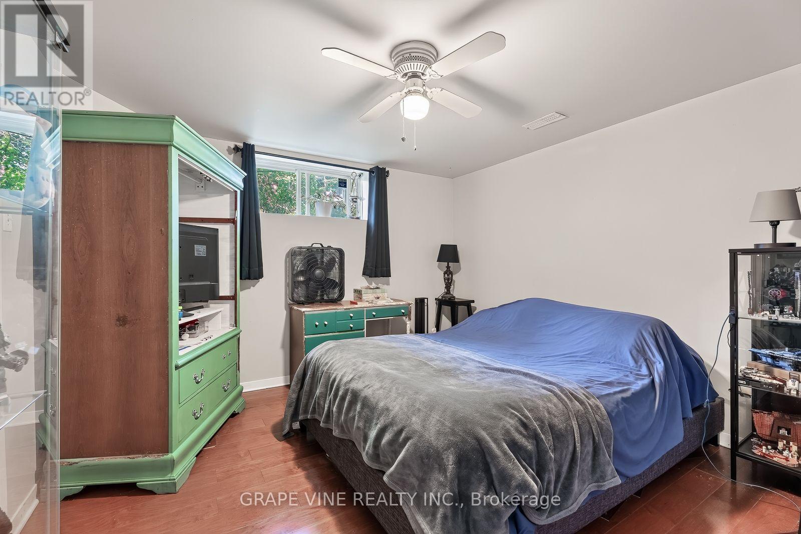898 Watson Avenue, Ottawa, Ontario  K2B 6B9 - Photo 22 - X13645972
