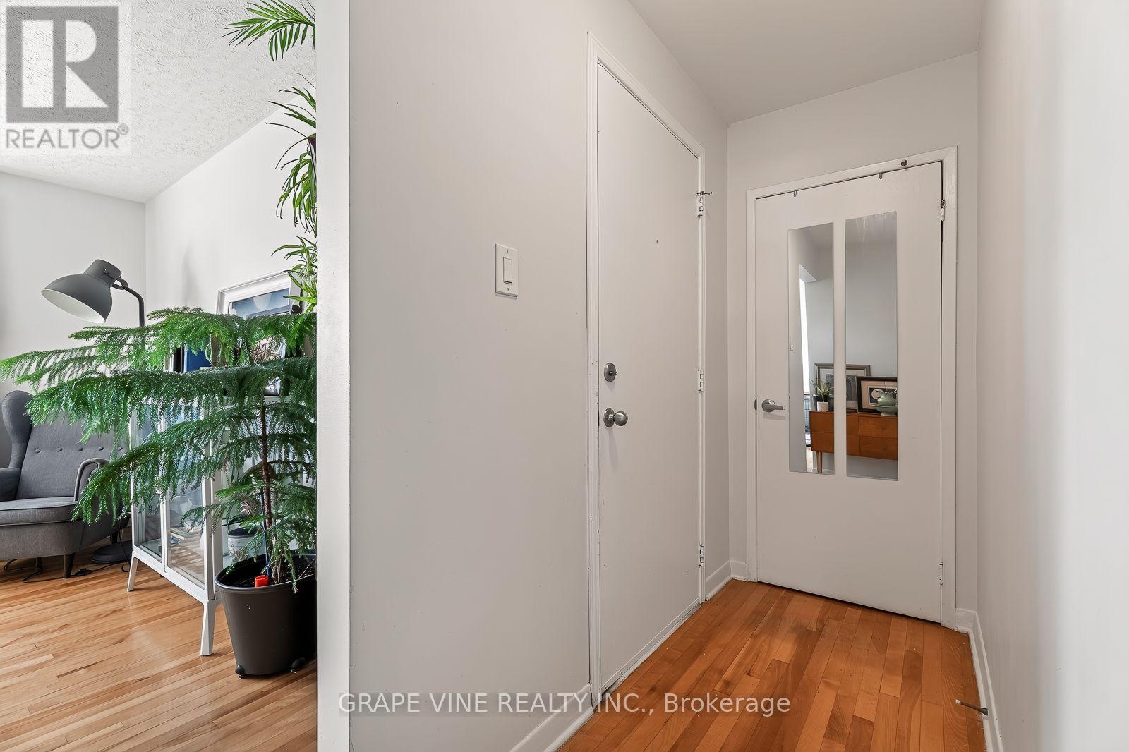 898 Watson Avenue, Ottawa, Ontario  K2B 6B9 - Photo 26 - X13645972