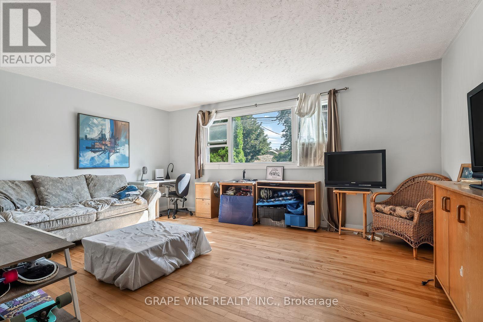 898 Watson Avenue, Ottawa, Ontario  K2B 6B9 - Photo 40 - X13645972