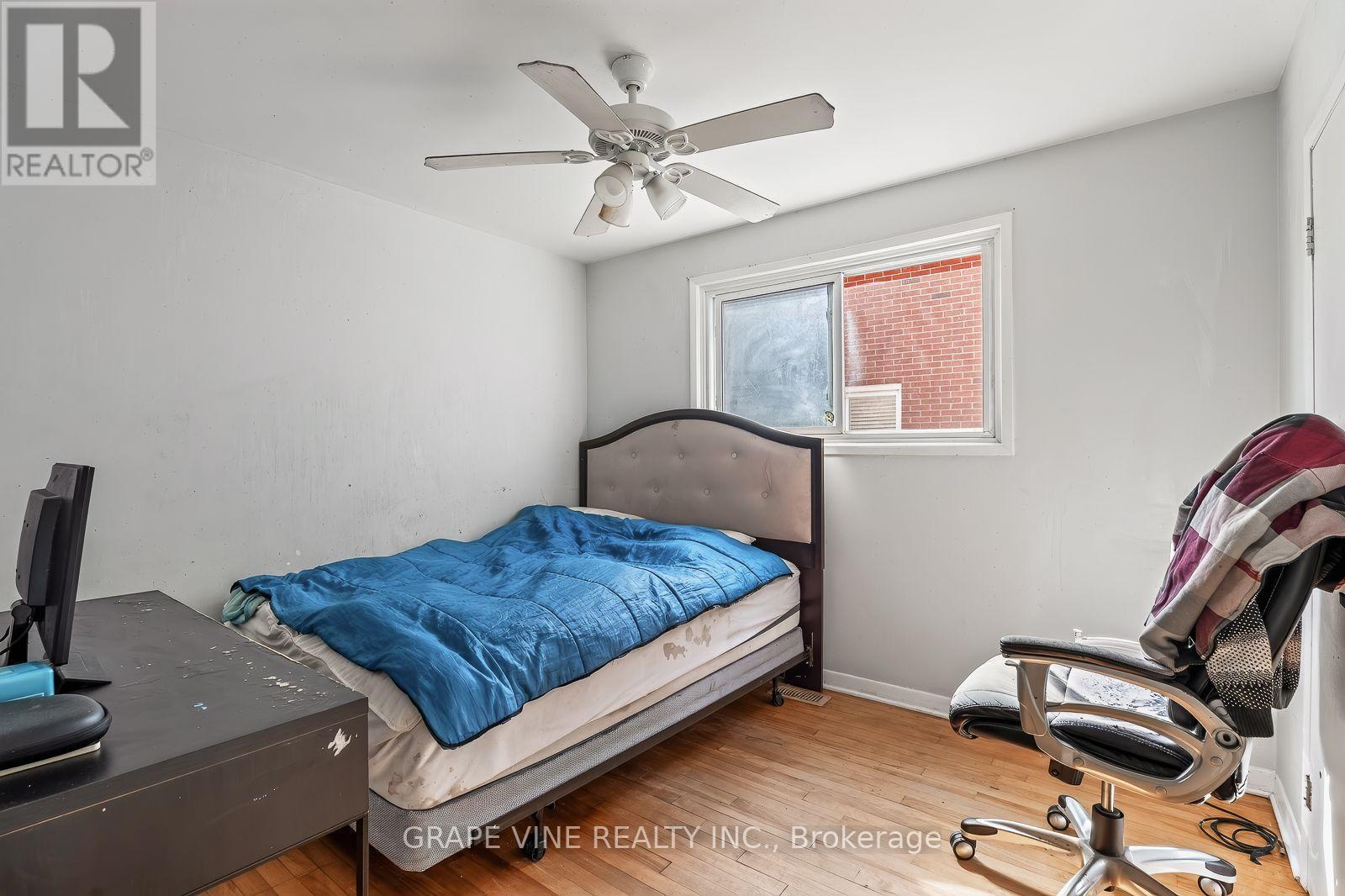 898 Watson Avenue, Ottawa, Ontario  K2B 6B9 - Photo 45 - X13645972