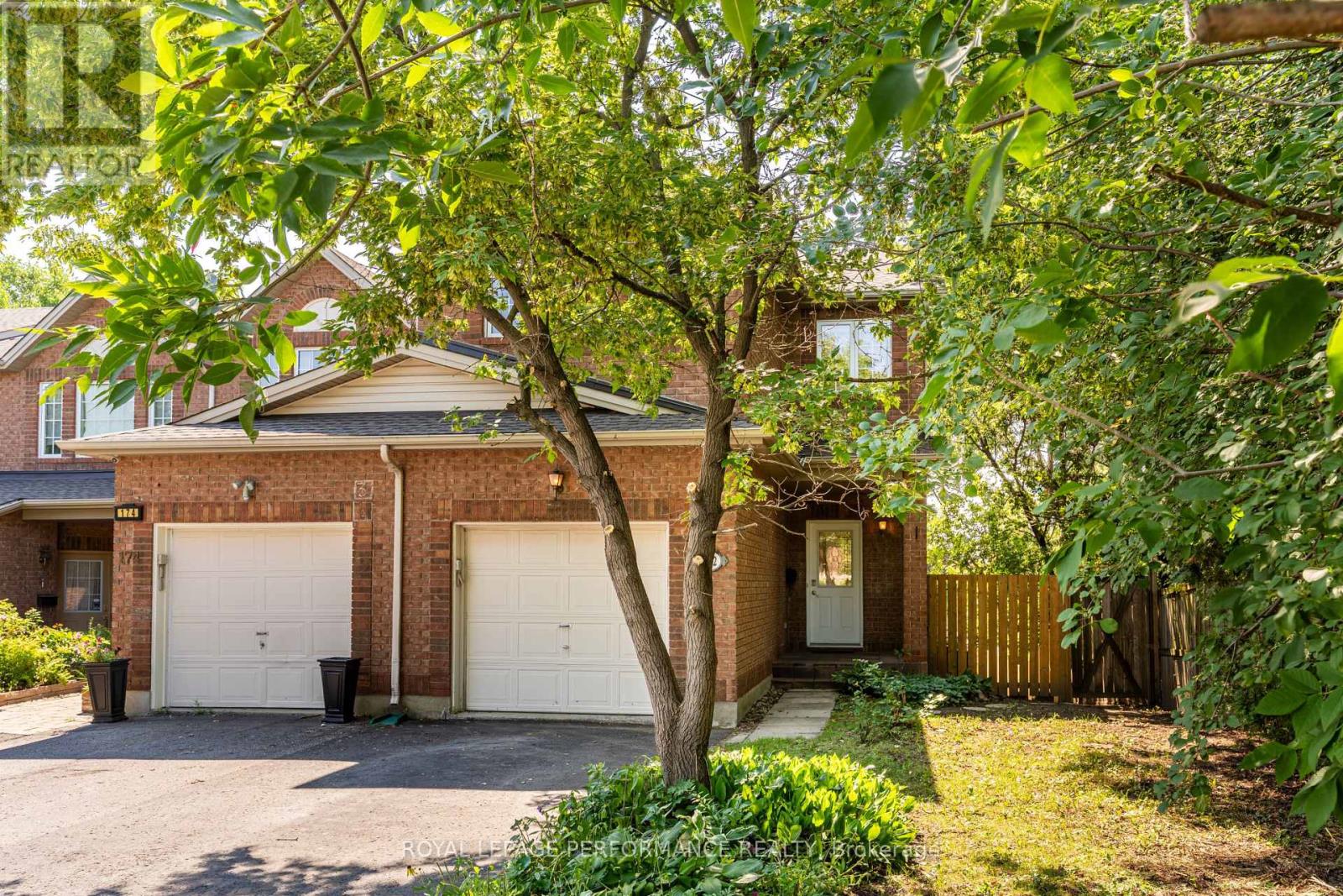172 Carwood Circle, Ottawa, Ontario  K1K 4V6 - Photo 2 - X13646048