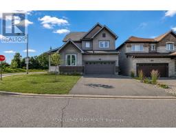 3 STONELEIGH STREET, Ottawa, Ontario